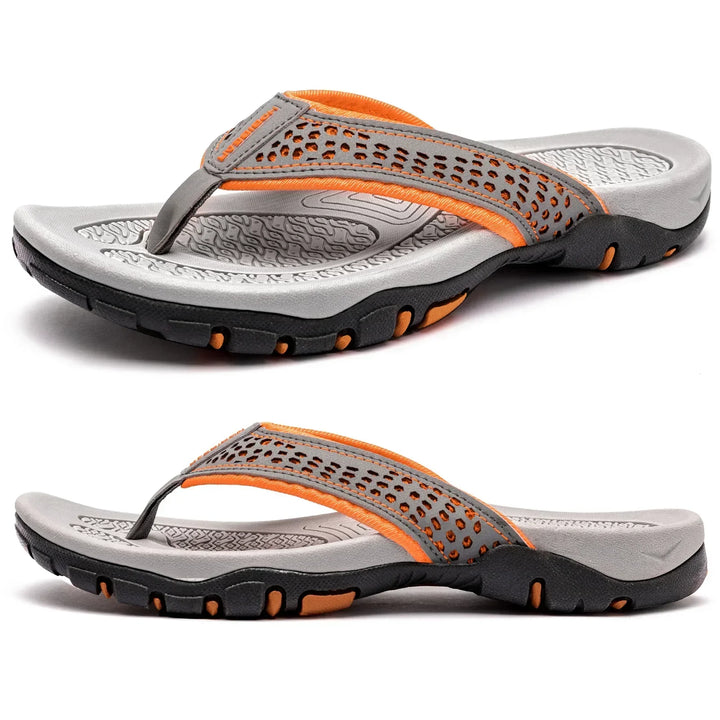 Eleganter Herren Slipper, bequeme Komfortschuhe mit ergonomischer Fußstütze und atmungsaktivem Design.