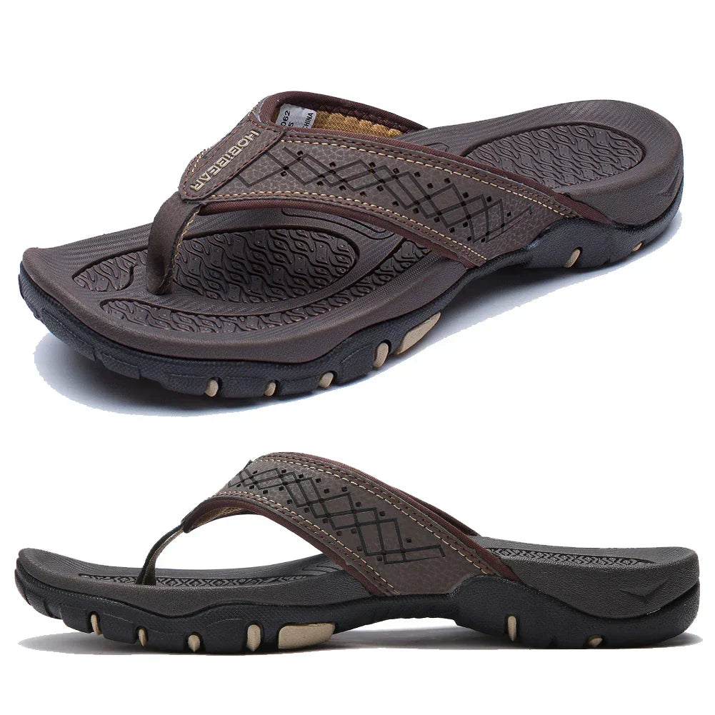 Stylische Herren Freizeitslipper, ergonomisches Design mit Fußstütze, ideal für komfortable Sommertage.