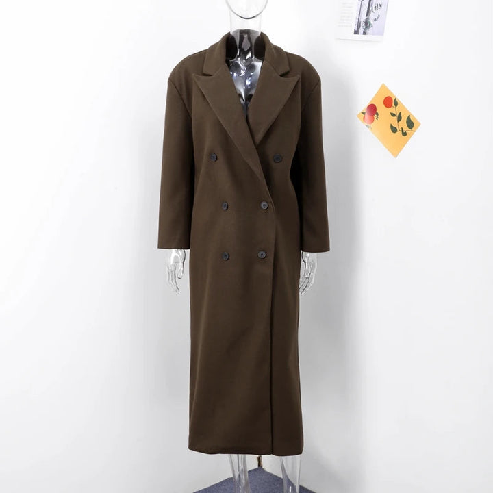 Moderne Sophie Damenjacke, lange Form mit elegantem Schnitt. Ideal für komfortable Herbst- und Winteroutfits.