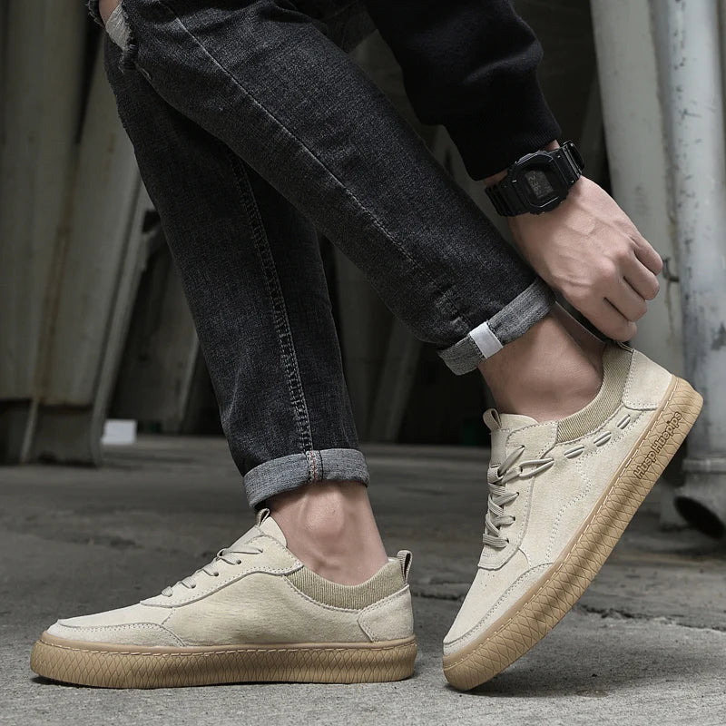 Stilvolle Maxon Herren Wildleder Freizeitschuhe. Vielseitige Sneaker für modische Alltagslooks.