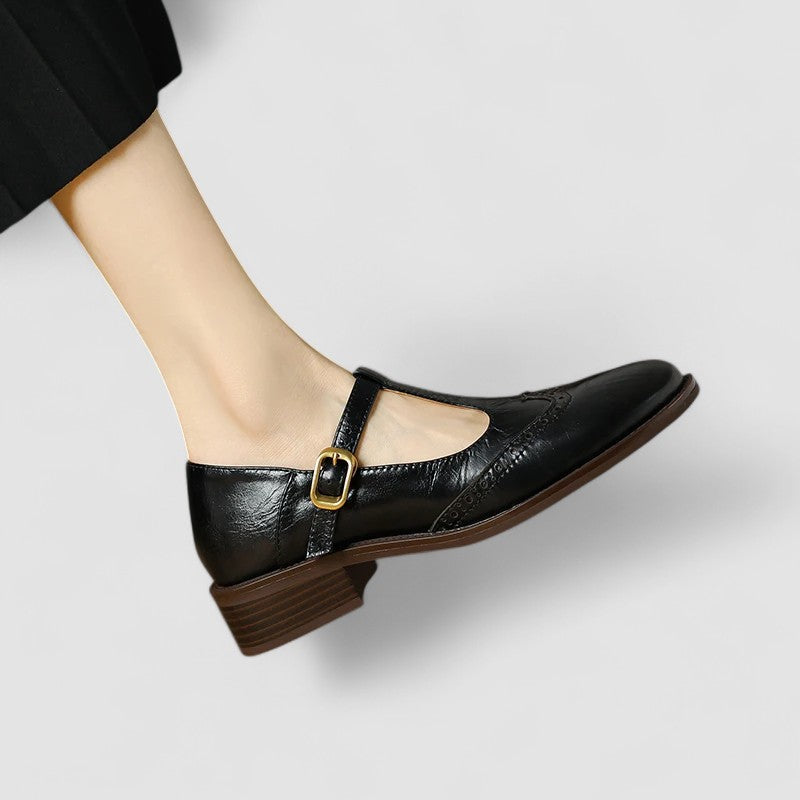 Flache Mary Jane Damenschuhe mit Riemen. Orthopädischer Komfortschuh für Stabilität und Fußgesundheit. CL-0681.
