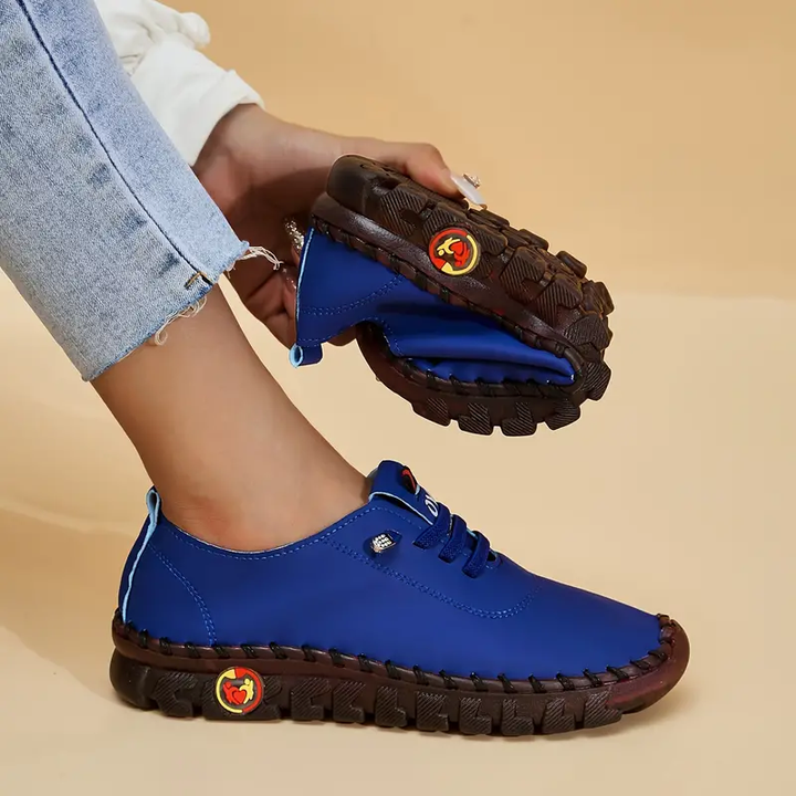 Modische Damen Sommerschuhe. Leichte & bequeme Freizeitschuhe, stilvolle Sneaker für den Sommer.