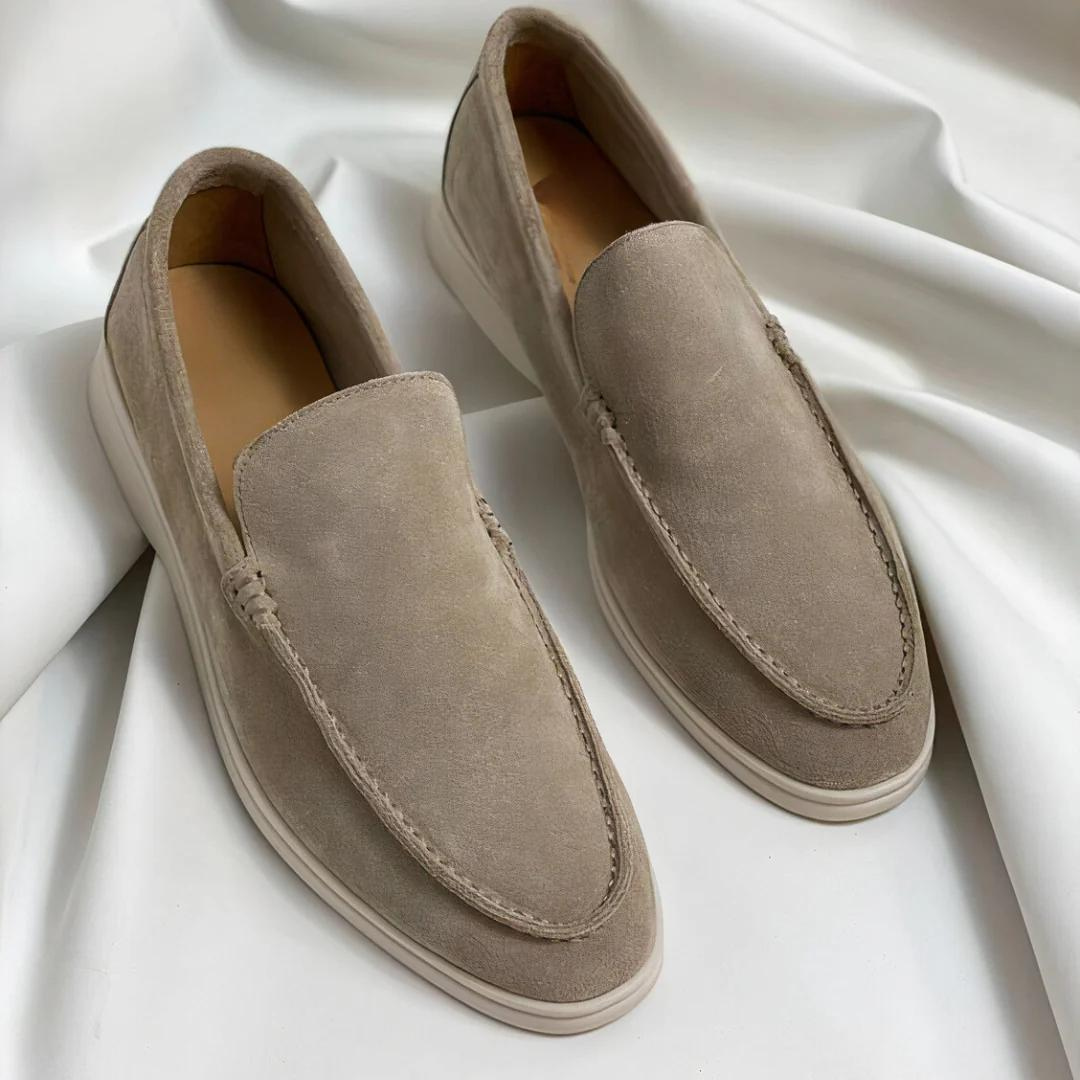Klassische schwarze Herren Loafers Luxor. Elegante Business-Schuhe & vielseitige Slipper für jeden Anlass.