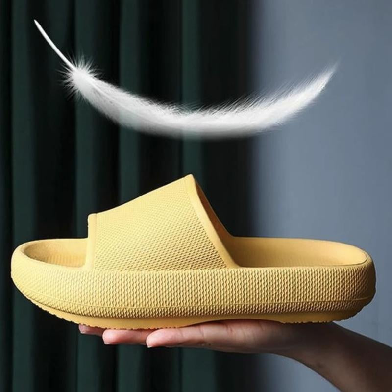Komfortable Heimschuhe für Gelenkentlastung & Entspannung. Bequeme Slides für jeden Tag.