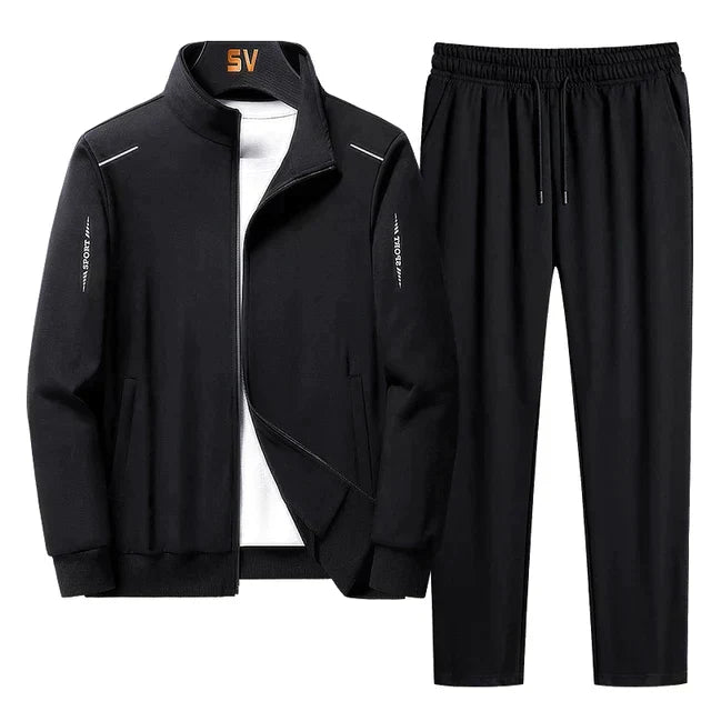 Bequemer Herren Trainingsanzug für Freizeit und Sport, stilvolles Outfit, ganzjährig tragbar.