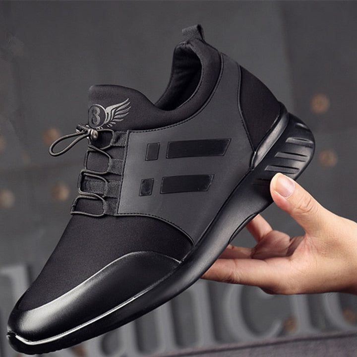 Aktiver Herren-Sportschuh schwarz mit orthopädischem Komfort, ideal zum Gehen; Premium-Dämpfung.