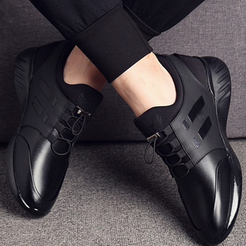 Moderner Premium Komfortschuh schwarz, orthopädisch, Dämpfung & Stabilität für aktive Herren.