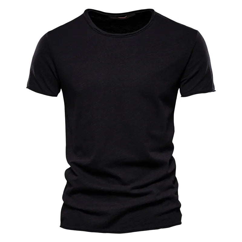 Herren T-Shirt in Premium-Qualität, bequem und stilvoll.