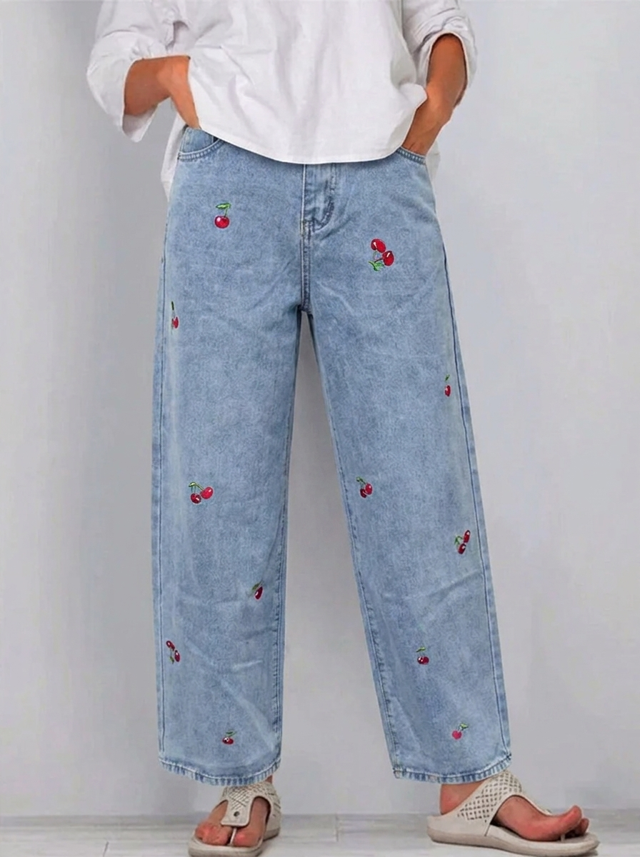 Blaue Damen Freizeithose mit Reißverschluss & Taschen. Lässige, bequeme Hose für vielseitigen Alltagslook.