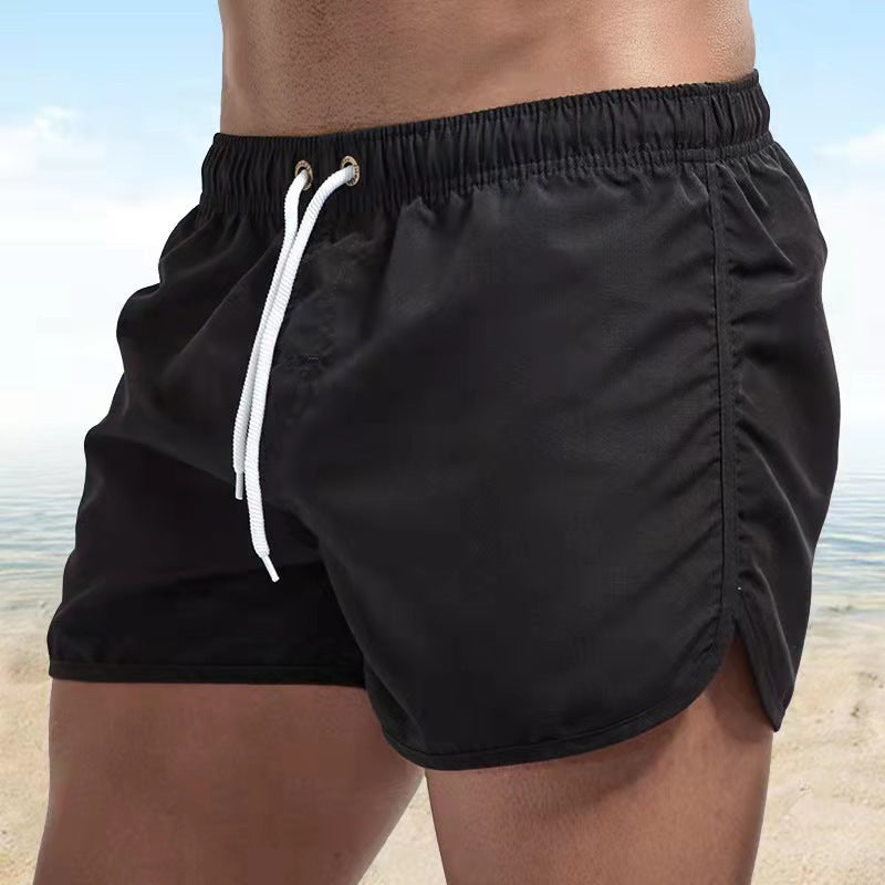 Blaue Herren Badeshorts, schnelltrocknend & bequem, perfekt für Strand & Schwimmbad.