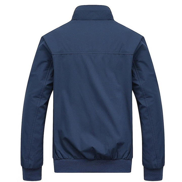 Elegante Herren Slim Fit Bomberjacke. Leichte Frühlings- und Herbstjacke für stylischen Freizeit-Chic.
