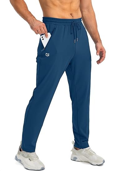 Stylische Herren Jogginghose, Tapered Fit, ein Muss für jeden modebewussten Mann.