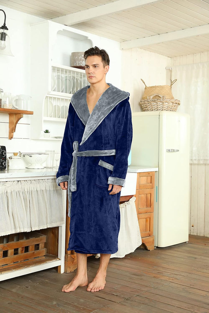 Herren Morgenmantel für den Winter, perfekt als Reismantel.