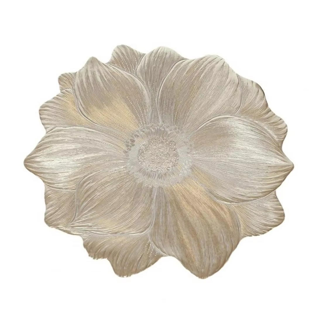 Attraktives Blumendesign Tischset für die Küche, bringt Eleganz auf den Esstisch.