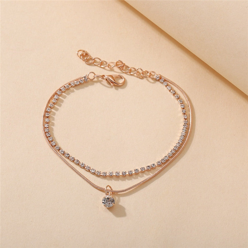 Damen Fußkette im Perlen Design, eleganter und verstellbarer Schmuck für den Sommer.