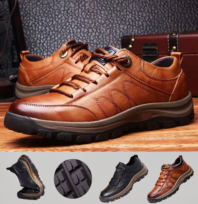 Seitenansicht: Ergonomische Herren Komfortschuhe in Schwarz, handgenäht und stützend.