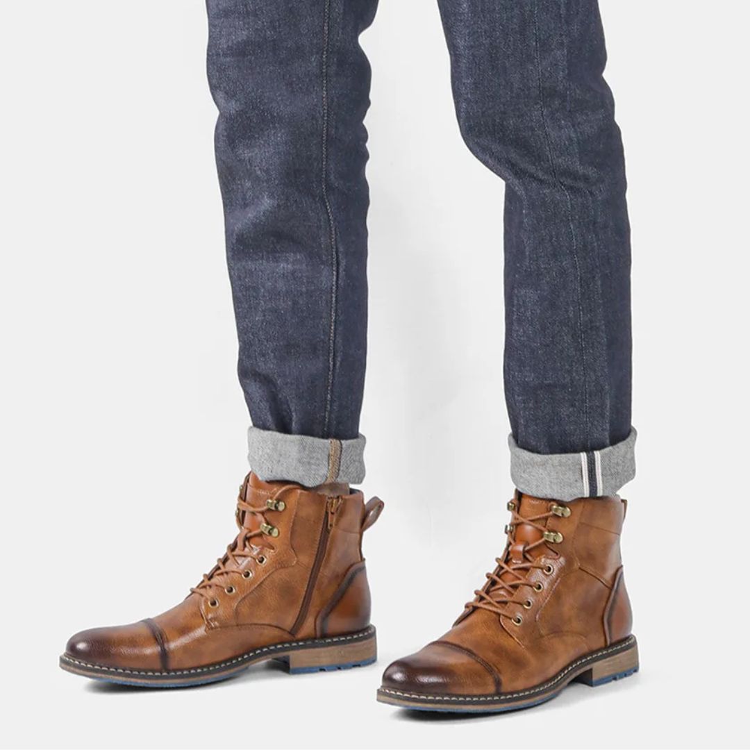Zeitlose Mode-Herrenstiefel: Haferl Sneakers Wagner kombiniert Tradition & Sneaker-Komfort.