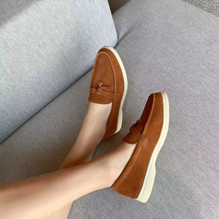 Unisex Slipper Vivianne: Leichter, bequemer Modeschuh für Sommer & Herbst. Perfekte Alltagsschuhe für beide Geschlechter.