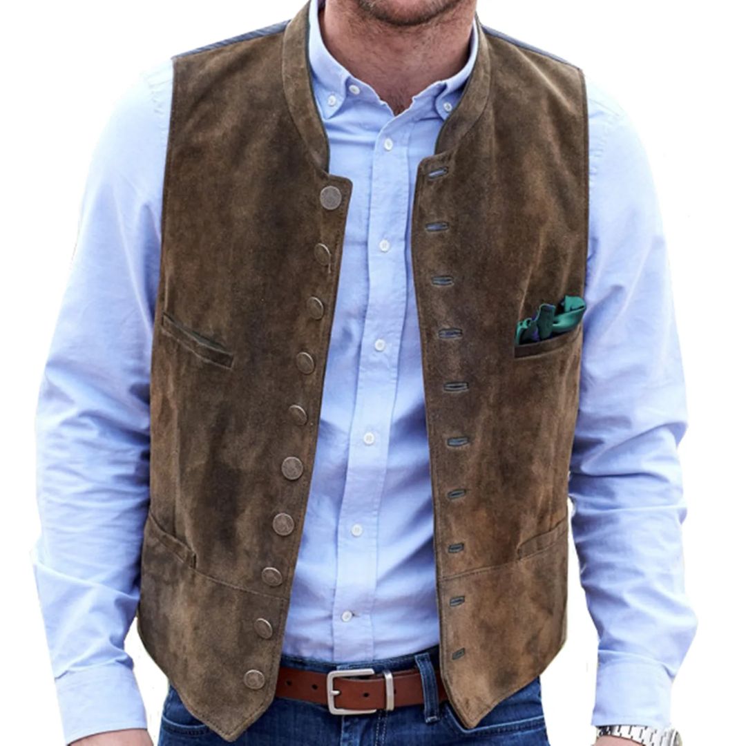Traditionelle braune Herrenweste für Oktoberfest. Festliche Männermode im Vintage-Stil.