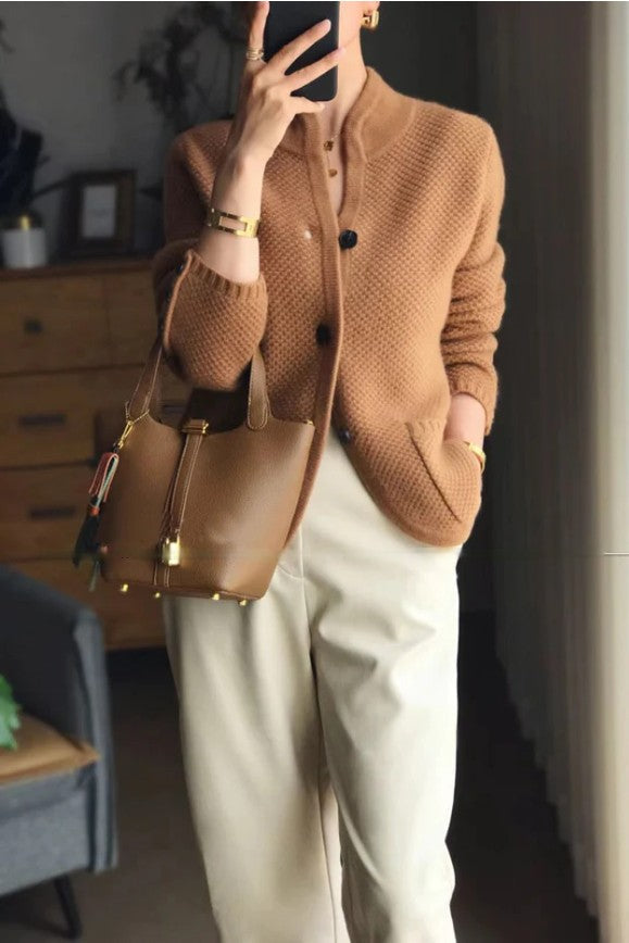 Modische Damen Herbst- und Winterweste, elegant und bequem. Perfekt für stylische Outfits und Lagenlook.