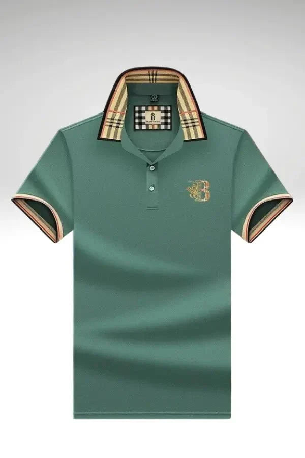 Zeitloses Herren Polohemd mit bequemem Schnitt, ideal für Alltag und elegante Anlässe.