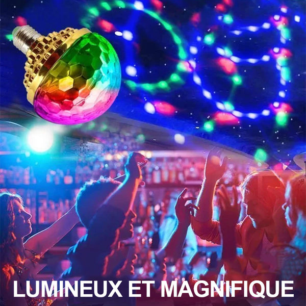 Festliche LED Disco Kugel Glühbirne, rotierend, bringt lebendige Farben in jeden Raum.