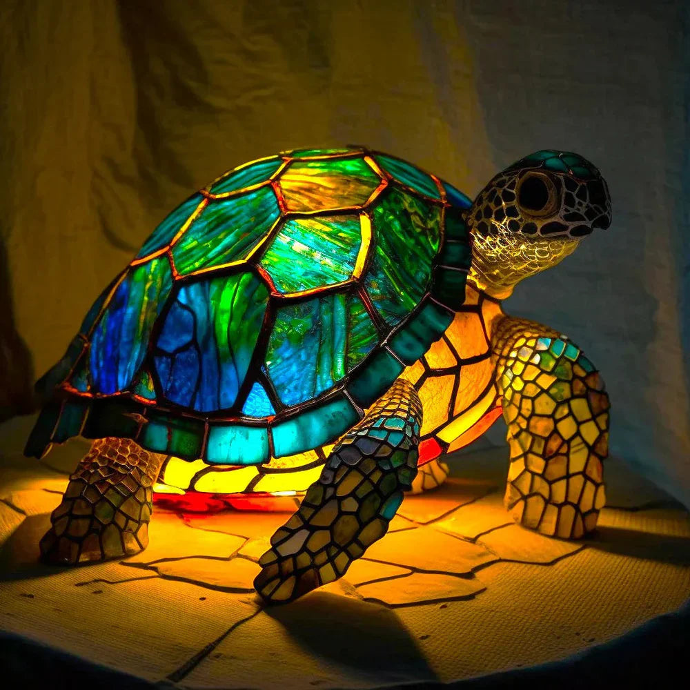 Geschenkidee: Exklusive Tierlampe aus Buntglas, eine stilvolle Wohnaccessoire.