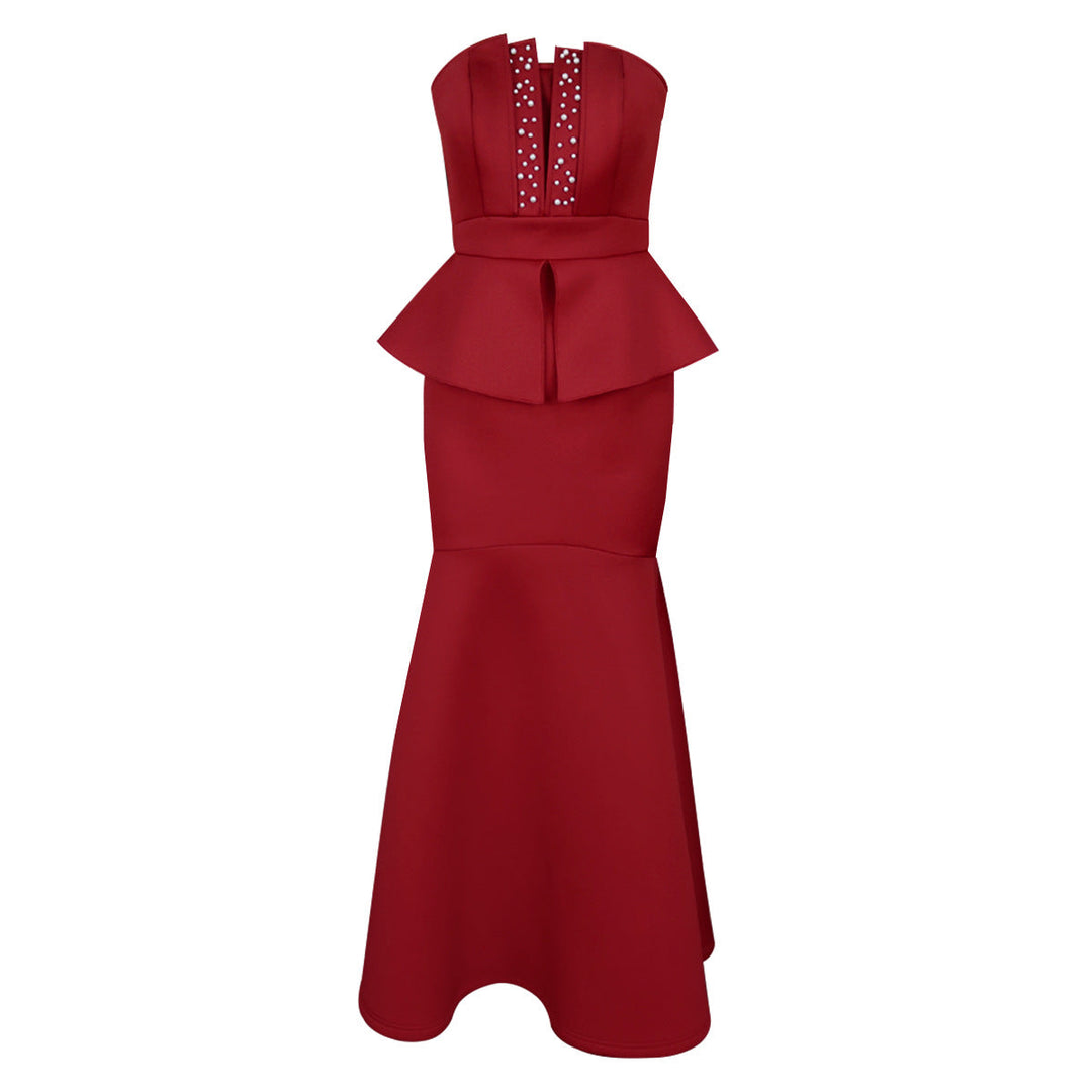 Exklusives Partykleid für Damen: Burgunderrotes Peplum-Kleid mit Herzausschnitt & Glitzer für besondere Abendveranstaltungen.