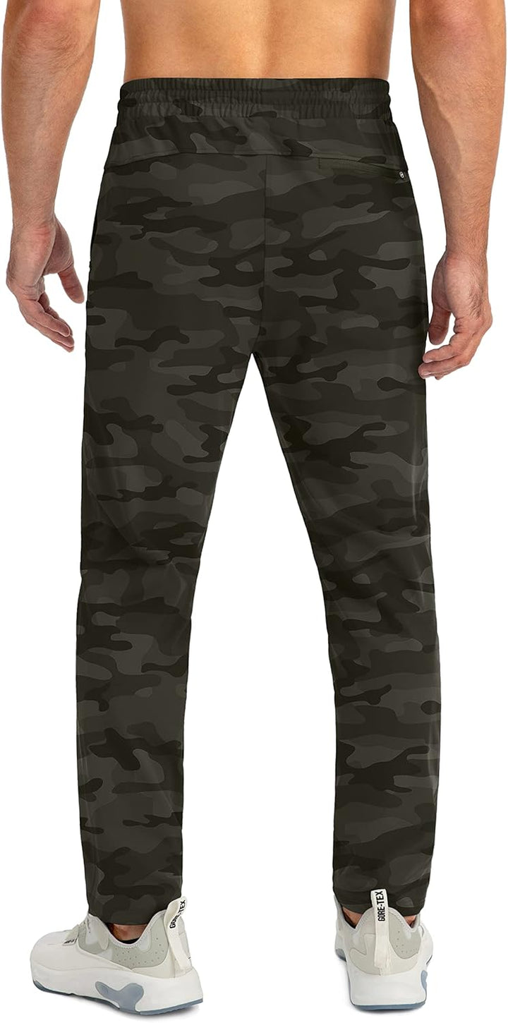 Zeitlose Herren Jogginghose, Tapered Fit, Must-have für Sport- & Freizeitgarderobe.