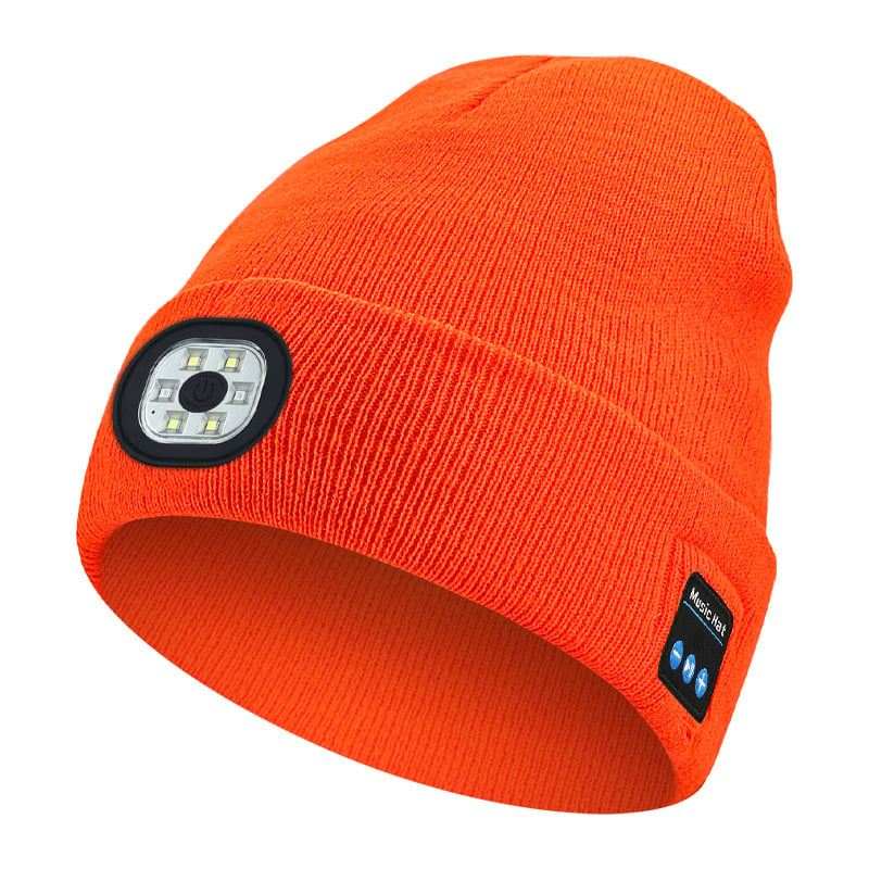 Smart Beanie mit Bluetooth-Kopfhörern & LED-Stirnlampe; hält warm, spielt Musik & spendet Licht beim Sport.