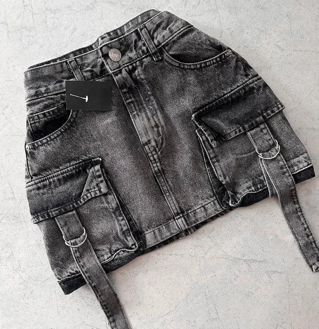 Celeste Damen A-Linien Minirock aus Jeans, modisch und vielseitig für Alltag und Freizeit.