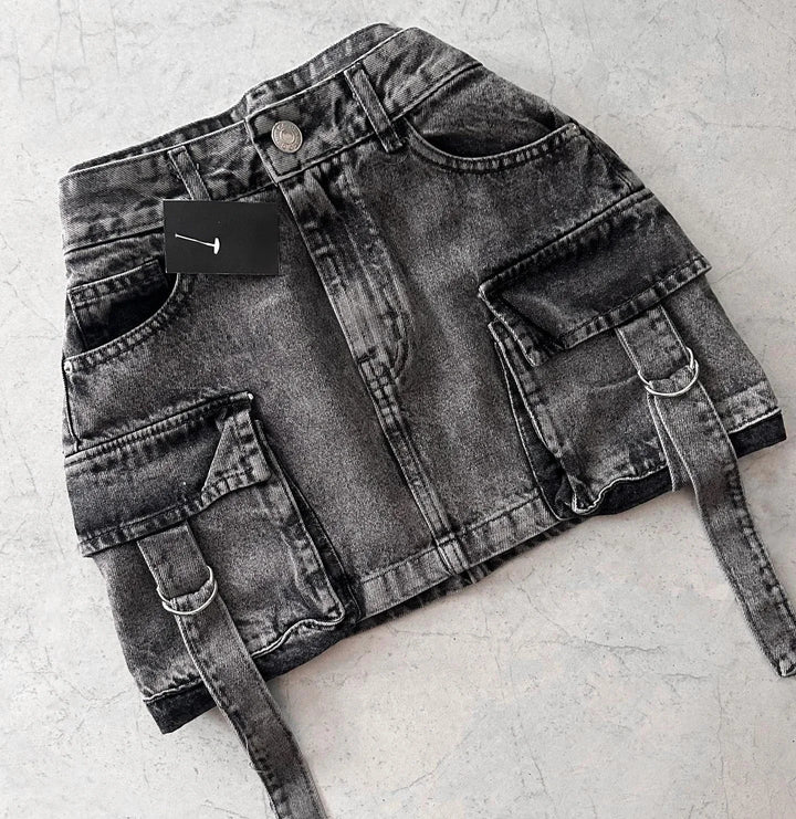 Stilvoller Celeste Damen A-Linien Jeansrock im Profil, schmeichelhafte Passform für jeden Anlass.