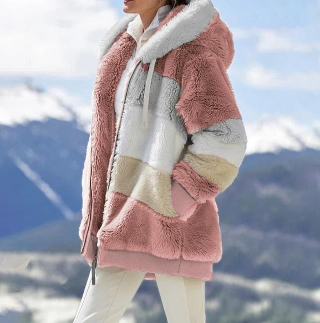 Moderne Damen Winterjacke mit auffälligem Kontrastdesign, warm & locker für Frauenmode.