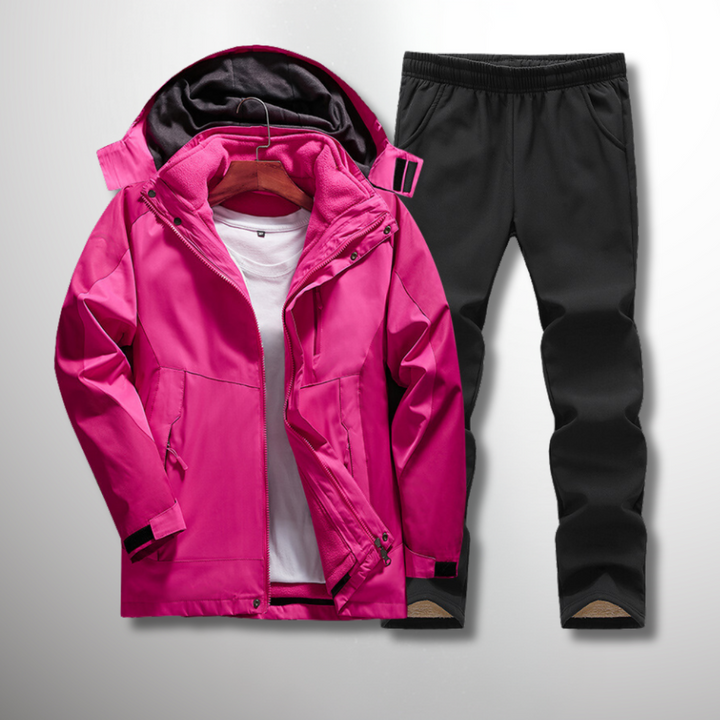 Damen 3-in-1 Outdoor Set: Wasserdichte Wanderjacke & strapazierfähige Outdoorhose für vielseitige Abenteuer.