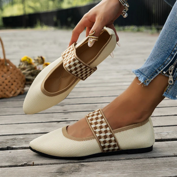 Bequeme Damen Ballerinas mit spitzer Zehe, ideale Komfortschuhe für Frühling und Sommer.