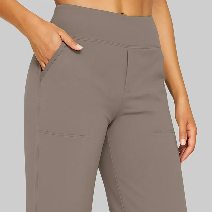 Elegante Damenhose für Business-Casual oder festliche Anlässe, modisch, weich & komfortabel.