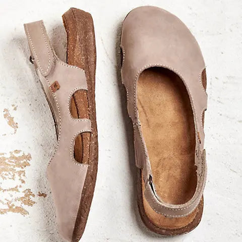 Leichte Damensandalen mit orthopädischer Unterstützung, bequeme Sommerschuhe für Fußgesundheit.
