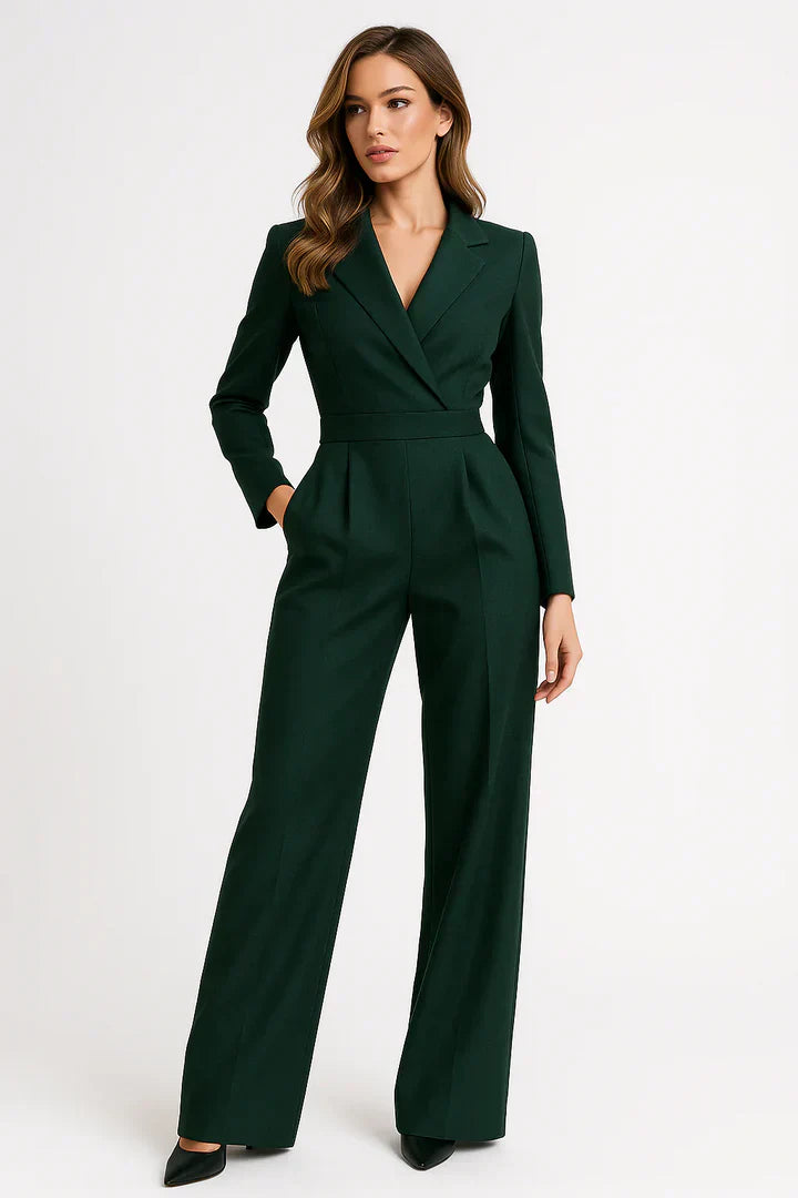Moderner Damen Einteiler Luisa mit Blazer-Look & weitem Bein für Abendmode. Figurbetont & elegant.