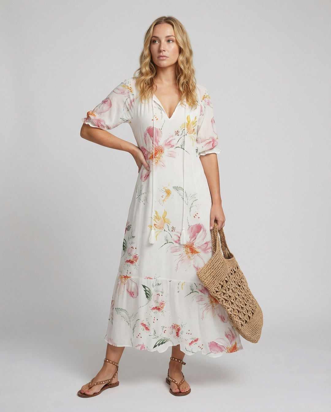 Damen Bohème Maxikleid, elegant & sommerlich, in leuchtenden Farben, perfekt für Urlaub & Freizeit.