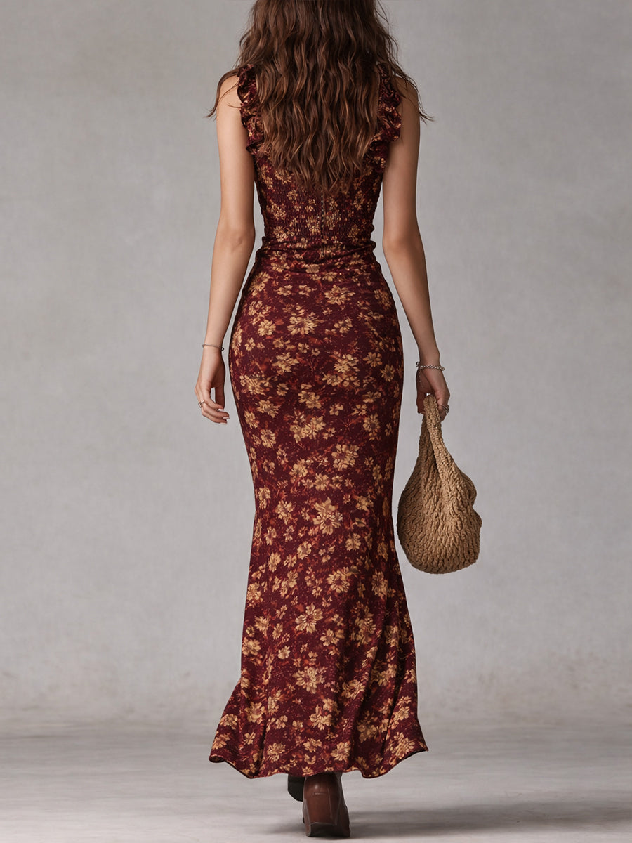 Damen Sommer Maxikleid im Boho-Look. Ärmellos mit Rüschen, hoher Schlitz. Langes Freizeitkleid für jeden Anlass.