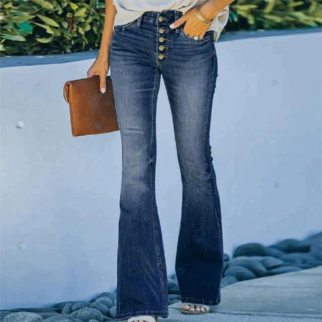 Vielseitige Bootcut-Jeans für Damen, hoher Bund, leicht ausgestellt, optimaler Sitz.