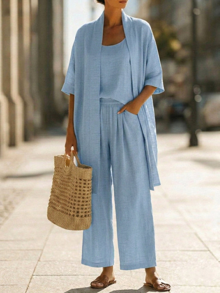 Lässiges Damen Freizeit-Set, dreiteilig, ideal für entspannte Tage oder stilvolle Anlässe. Komfortable Damenmode.