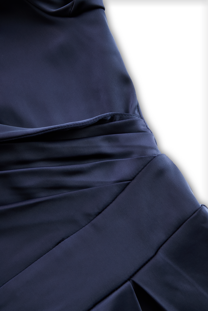 Damenkleid, elegant & festlich, passend für Feiertage und besondere Abendveranstaltungen.