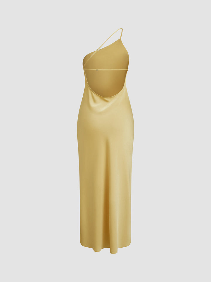 Glamouröses Sommerkleid für Damen mit elegantem Rückenschlitz.