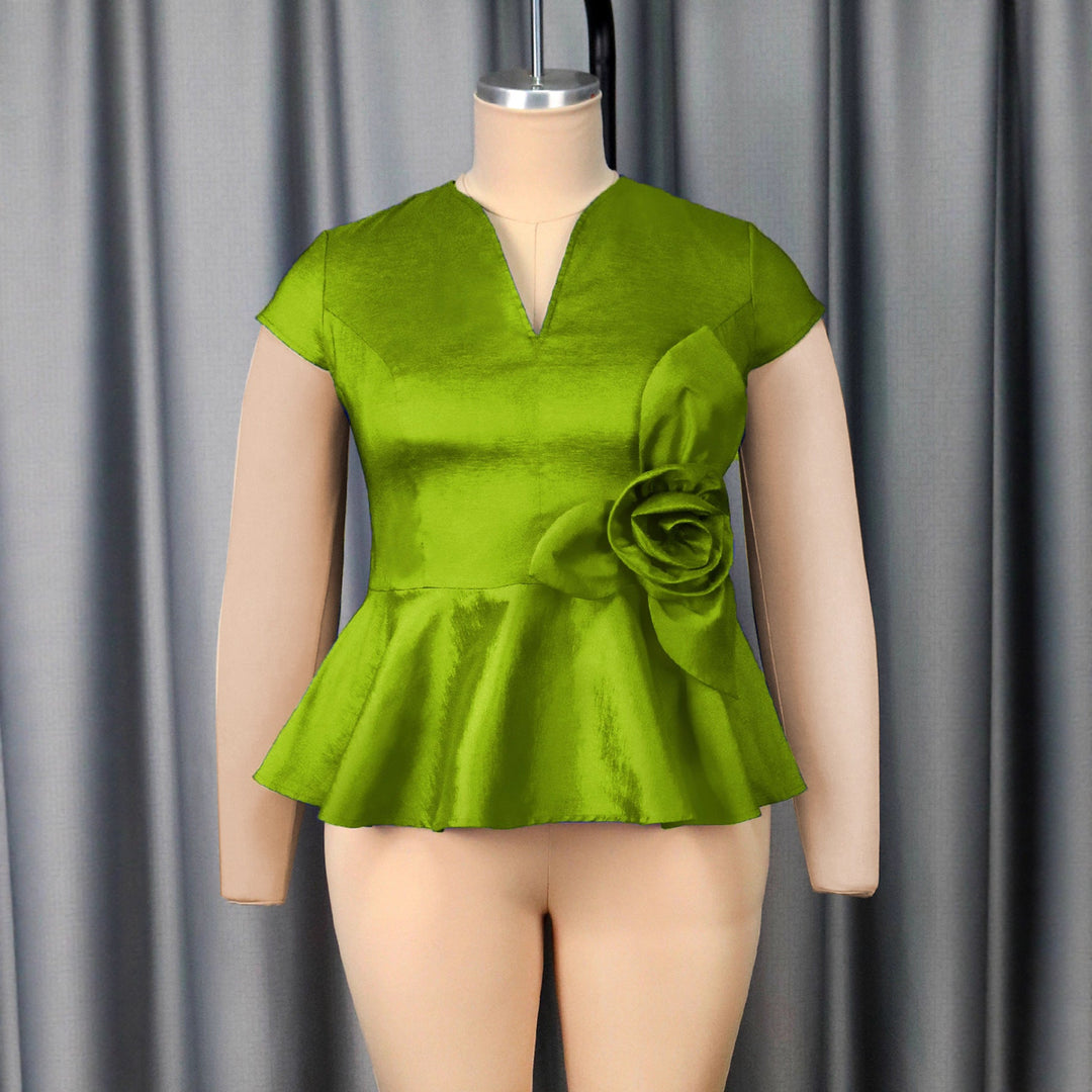 Elegantes Damen Kurzarm-Top mit Peplum, Stehkragen, weiß mit detailliertem floralem Muster, stylisch und modern.