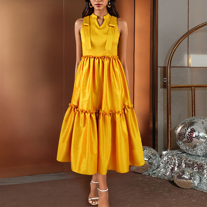 Damen Festliches Midikleid in Gelb mit Rüschen & elegantem V-Ausschnitt. Ideal als Abend- oder Cocktailkleid.