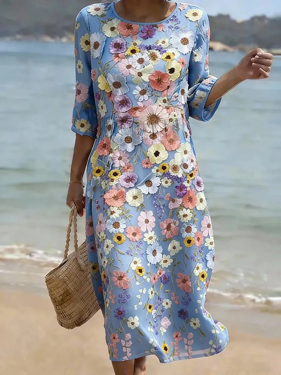 Damen fließendes, elegantes Midikleid mit Blumenmuster. Bequemes Sommerkleid für Freizeit oder besondere Anlässe.
