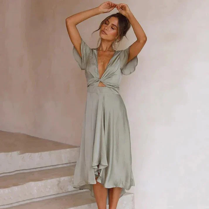 Luftiges, fließendes Damen Sommerkleid im Vintage-Stil. Ideal als bequemes Freizeitkleid für den Sommer.