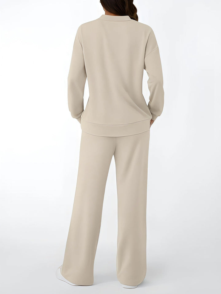 Modisches Oberteil des Damen Sportanzugs. Lässiger Zweiteiler, perfekt als Alltagsoutfit.