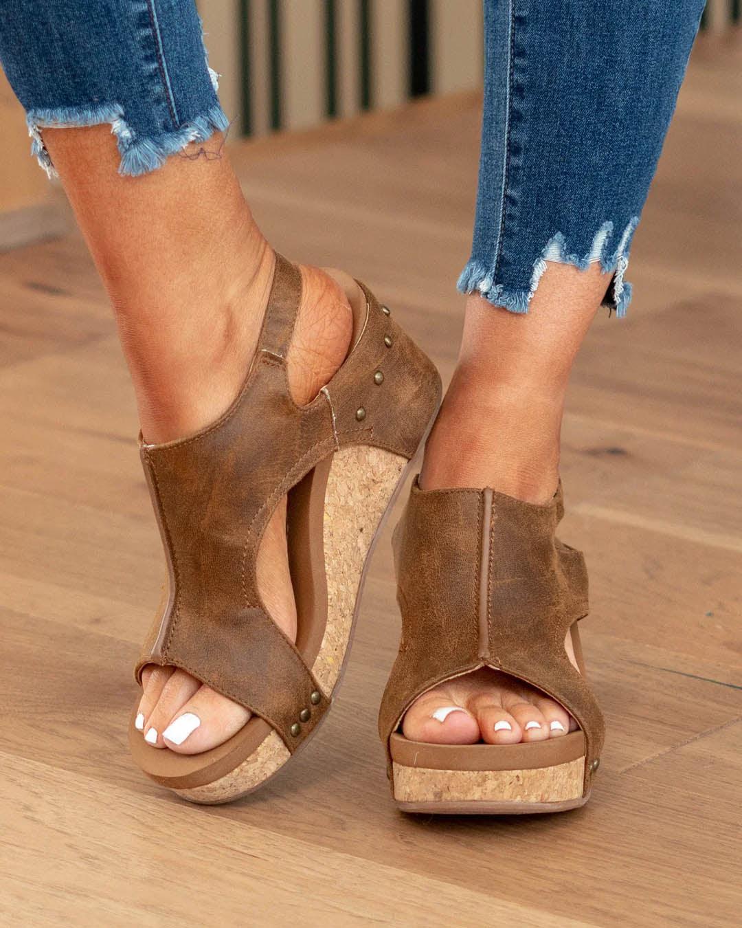 Damen Freizeitsandalen, ergonomisch & bequem für Sommer und Alltag, seitliche Ansicht.